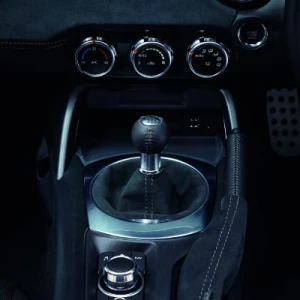 OSŁONA DŹWIGNI ZMANY BIEGÓW ALCANTARA MAZDA MX-5 ND