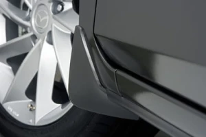 CHLAPACZE PRZEDNIE MAZDA 3 BL
