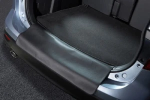 MATA BAGAŻNIKA Z OSŁONĄ ZDERZAKA MAZDA 5 CW
