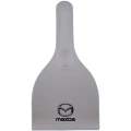Szroniona skrobaczka do szyb Mazda.webp